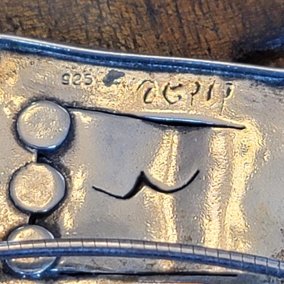 925 Sterling and Opal Necklace Signed Didae Modernist Hammered Design - Picture 5 of 9